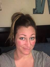 Bree Lenehan is encouraging people to stop comparing themselves to others  online through her viral “Posed vs Unposed” photo series  www.instagram.com/breeelenehan/