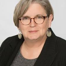 Donna Whiteside's Instagram, Twitter & Facebook