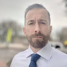 Susan Kellar's Instagram, Twitter & Facebook