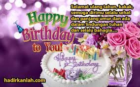 Yang diartikan bahwa sang adik sangat bangga menjadi adik dari seorang kakak sepertinya. Kata Kata Selamat Ulang Tahun Untuk Kakak Tersayang Nah Bagi Sobat Sobat Yang Punya Kakak Lelaki Selamat Ulang Tahun Ulang Tahun Ucapan Selamat Ulang Tahun