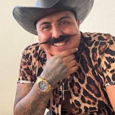 Saludos Amigos les Comparto.