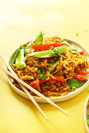 Vegan Singapore Noodles Minimalist Baker Recipes Recipe Singapore Noodles Recipes Vegetarian Recipes