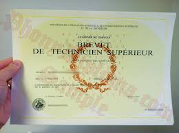 Résultats du brevet 2021 le brevet 2021 le brevet 2021 retrouve ses épreuves ordinaires pour tous les collégiens français. Academie De Paris Brevet Resultat