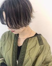暗め グラデーションカラー 人気はアッシュ ピンク ショートもロングも似合う 10代 ヘアスタイル ハイライト 黒髪 ショートボブ カラー