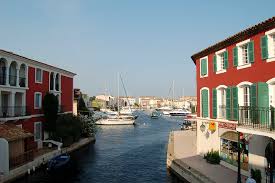 The recording sessions took place at the start of this year at an historic mozart site in salzburg, the great hall of the university, where grimaud was joined by the camerata salzburg. Port Grimaud Information France