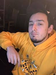 David Riessen's Instagram, Twitter & Facebook