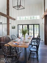 Stylishly Restored Cape Cod S Amos Otis House New England Home Magazine In 2020 Farmhouse Dining Chairs Colonial Dining Room Lake House Dining