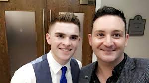 With some of the Gang in Dungloe 🎵😊☘️👍🏼 Hugo Duncan, Conor O Donnell,  David James, Linda & Mary #DancingInDungloe