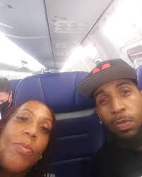 On our way to our 2nd home Dallas with my baby boy. My Dallas peeps holla  @us here until monday