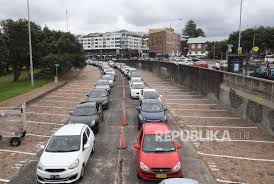 Covid restrictions return to sydney as mystery case investigated. Demi Natal Australia Perlonggar Pembatasan Covid 19 Republika Online