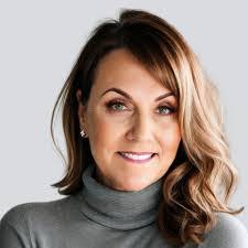 Courtney Keith's Instagram, Twitter & Facebook