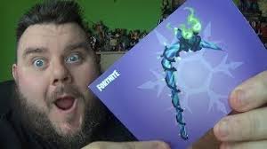 Merry mint axe is part of the frosty fights set! Fortnite Merry Minty Picaxe Codes Game Uk Youtube
