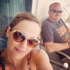 Leah & Kenny Carpenter- Independent Scentsy Consultant