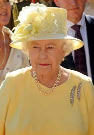 Queen Elizabeth Ii Photos Photos Queen Elizabeth Ii At The Royal Cavalry Show Ground Zimbio Queen Elizabeth Queen And Prince Phillip Queen Hat