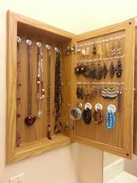 I Like The Organization Inside Turn Your Medicine Cabinet Into A Jewlery Box Jewelry Storage Diy Small Bathroom Diy Jewelry Organizer Diy Wall