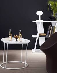 Hi Macs Defies The Laws Of Gravity With Dizzy Tables Coffee Table Table Furniture Design