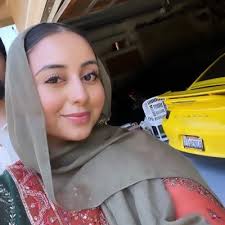 Sara Steinman (@Sara_steinman)