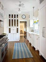 Discover inspiration for your small traditional kitchen remodel or upgrade with ideas for storage, organization, layout and decor. This Is The Best Way To Arrange A Small Kitchen Traditional Kitchen Design Kitchen Floor Plans Kitchen Design Small