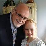 Larry Tilney's Instagram, Twitter & Facebook