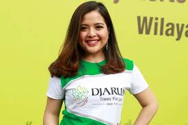 Tasya kamila bersyukur ayahnya sempat melihatnya lulus kuliah. Suami Idap Kanker Tasya Kamila Beri Semangat Ke Pejuang Penyakit Kronis
