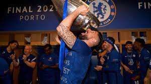 Olivier giroud fifa 21 79 rated champions league common in game stats, player review and comments on futwiz. How Olivier Giroud Celebrated In Style In The Chelsea Dressing Room After Champions League Win Football London