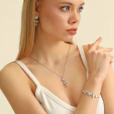 Azure Heirloom Zirkon Küpe