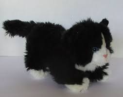 Black And White Cat Stuffed Animal Animal Alley Plush Black Cat Kitten Stuffed Animal Toy Blue Eyes 2007 Tru 9 Kitten Stuffed Animals Cat Plush Cats And Kittens