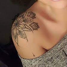 It's a symbol that personifies the scales of justice and is the astrology sign for. Women Shoulder Tattoos On Pinterest Pretty Tattoos Shoulder Tattoo Cool Shoulder Tattoos Shoulder Tattoos For Women Girl Shoulder Tattoos