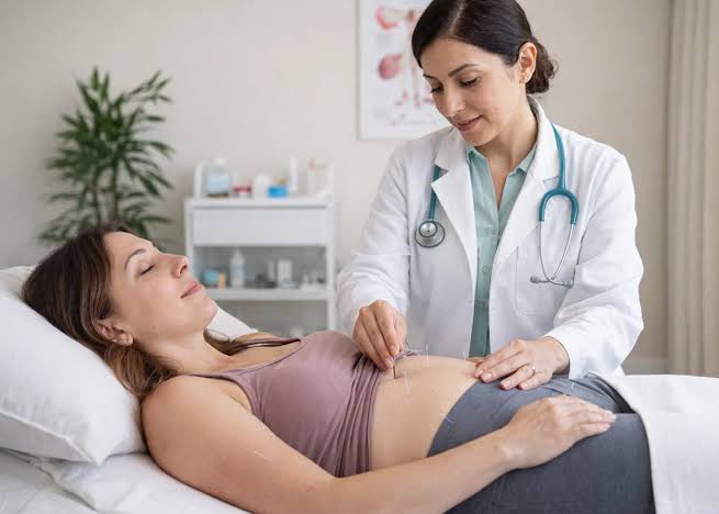 Calming acupuncture support alongside IVF and IUI fertility treatment in Dubai
