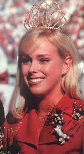 University of Alabama Homecoming Queens: Looking back at more than 65 years  of women wearing the crown