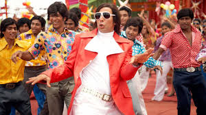 This movie from the makers of knocked up isn't just consistently hilarious, it's also a surprisingly perceptive look at how people can unhealthily idealise their romantic partners, and how they need to properly let go before they can. 7 Best Akshay Kumar Comedy Movies On Amazon Prime Video Netflix And Youtube