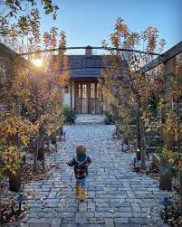 We did not find results for: Joanna Gaines On Twitter Joanna Gaines Joanna Gaines Garden Front House Landscaping