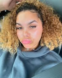 Arrianna Lynn🦋 (@arrianna.a_) · Instagram 照片和视频