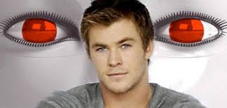 Steven Spielberg Wants Chris Hemsworth to Lead 'Robopocalyse'