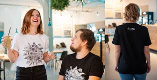 Malý mikulášek, který přišel na svět koncem roku 2019 tak. Obleceni Slavnych Kdo Ma Stylovejsi Mikinu Krainova Ci Polakova