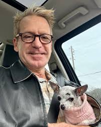 Eric Baird (@easylivineric) • Instagram photos and videos