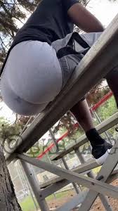 Saggers: BIG PHAT BOOTY - ThisVid.com