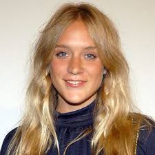 728 likes · 3 talking about this. Chloe Sevigny S Changing Looks Chloe Sevigny Style Chloe Sevigny Hair Chloe Sevigny