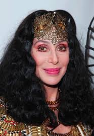 🔥 Cher, 79, is still rewriting the rules of love. The music icon has been  dating her 39-year-old boyfriend, Alexander “AE” Edwards — who happens to  be younger than her 56-year-old son.