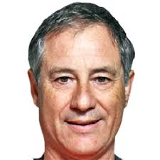 Análisis del ataque posicional de universidad católica, equipo chileno dirigido por ariel holan. Ariel Holan Football Manager 2019