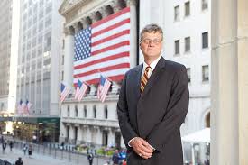 The film is notorious for its heavy use of profanity. The Wolf Guarding Wall Street