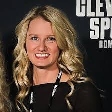 Alicia Chamberlain's Instagram, Twitter & Facebook