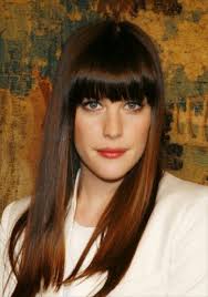 Coupe de cheveux femme selon la forme du visage 2019. Quelle Coupe De Cheveux Choisir En Fonction De La Morphologie De Votre Visage