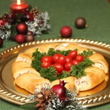 Entertaining guests is more exciting when you can serve small nibbles. Christmas Wreath Crescent Rolls Appetizer Recipes Just Short Of Crazy