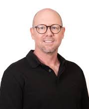 Professor Marcus Farr