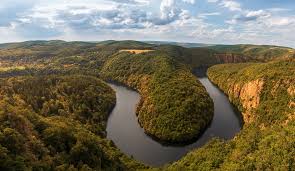 Here you can experience lakes, rivers, rock formations, caves, mountains and animals, no wonder areas are known as czech paradise, czech switzerland, giant mountains and so on, and you have the opportunity to experience it all at close range.… Czech Republic Prague Rivers Scenery Forests Clouds River Vltava Nature Wallpapers Hd Desktop And Mobile Backgrounds