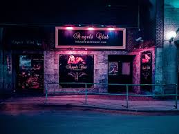 L'estetica ostile della città di notte