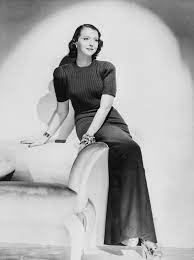 Sylvia Sidney Photographed By William Walling 1936 Sylvia Sidney Constance Bennett Gloria Dehaven