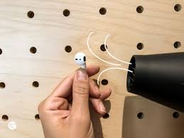 How Apple Tells You To Clean Airpods Is Wrong Airtasker Blog