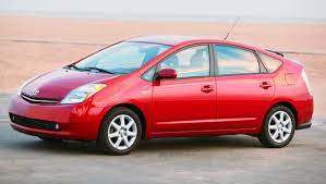 Once the wire breaks (possibly causing a short circuit), the water pump stops working and the prius either overheats or stalls. Toyota Recalls U S Priuses In 2 77m Global Recall